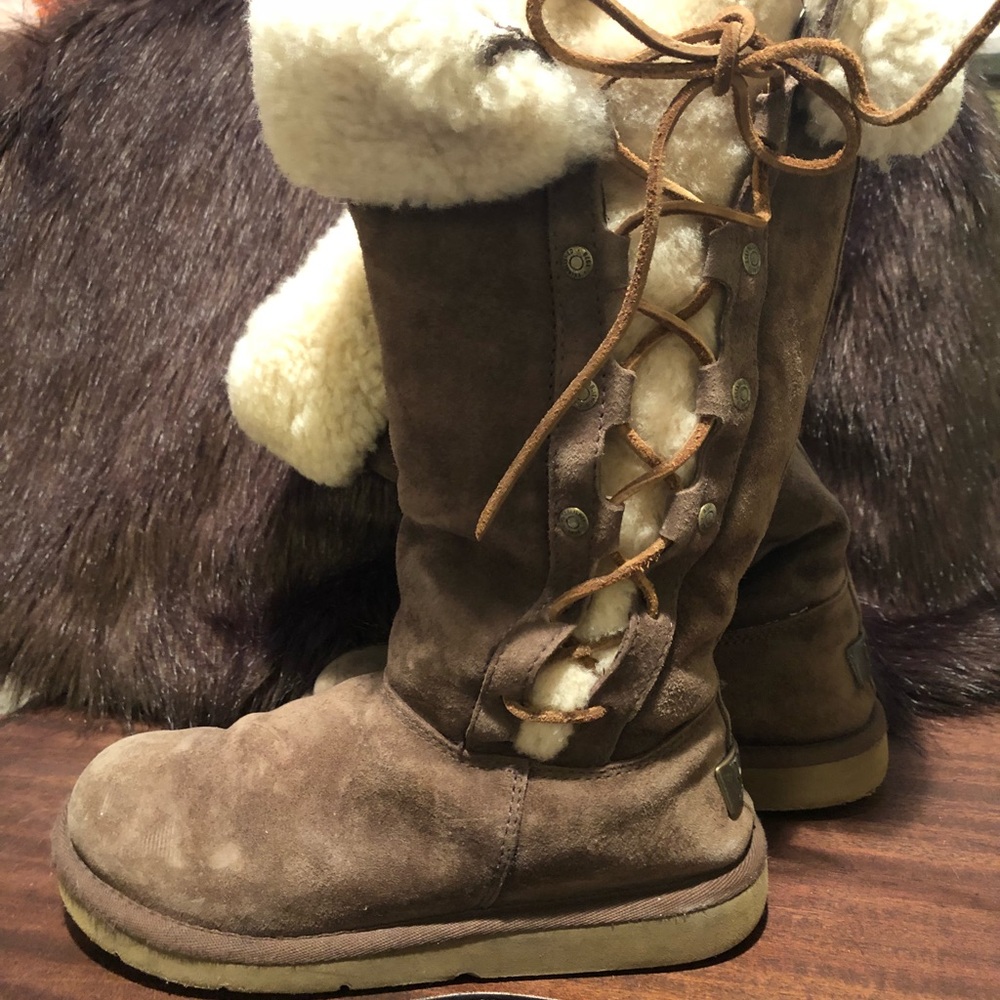 Chestnut brown lace up ugg boots